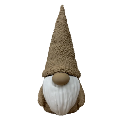 Decoratieve 3d geprinte gnomes met hoge muts, witte baard en ronde neus, in klein en groot formaat.