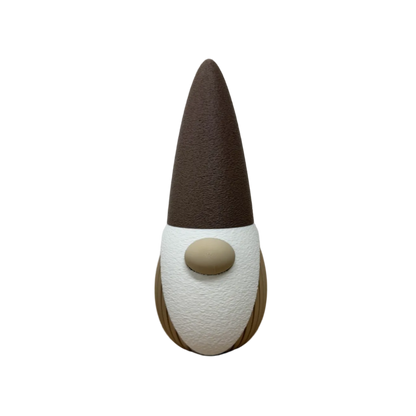  3d geprinte decoratieve gnome noma met hoge muts, witte baard en ronde neus, in klein en groot formaat.