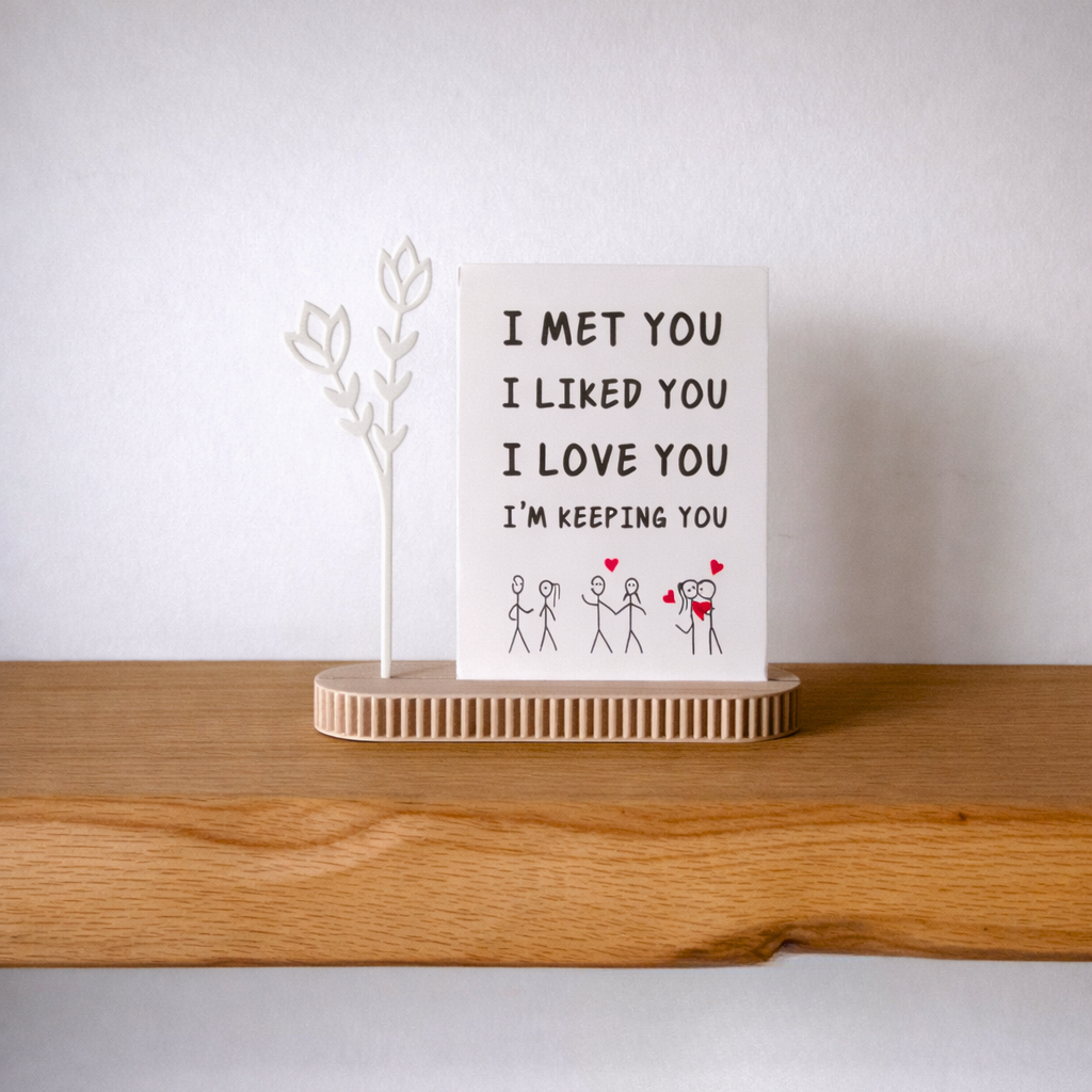 Kaarthouder met bloem – minimalistisch decoratief cadeau