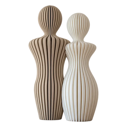 Modern_koppel_beeld_minimalistisch_liefdesbeeldje_beige_wit_