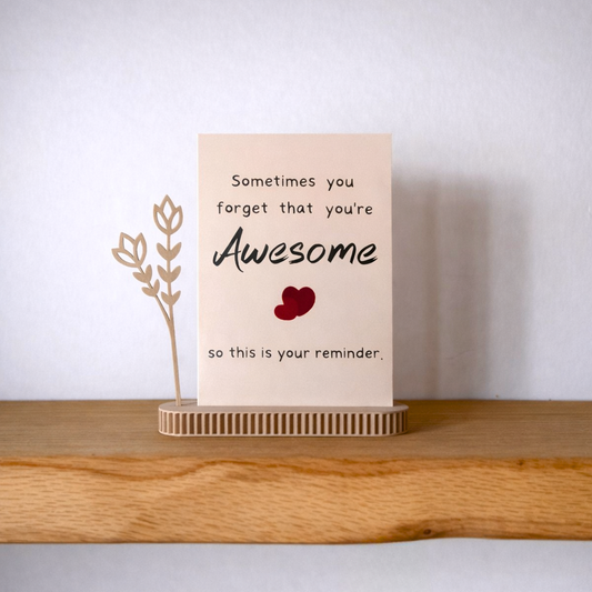 Kaarthouder met bloem – minimalistisch cadeau