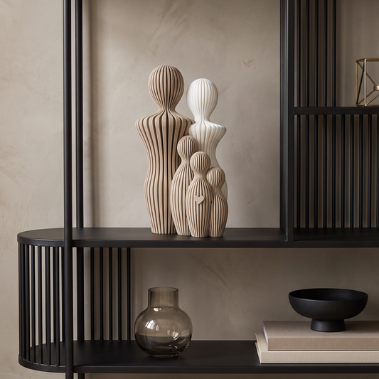 Gezinsbeeld sterrenkindje met hart als betekenisvolle decoratie in een modern interieur